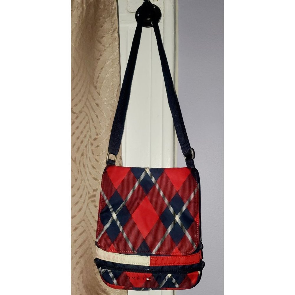 Tommy Hilfiger Crossbody